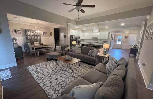 Langley Casa | Masters Rental! Only 15 miles from Augusta National In the North Augusta area!