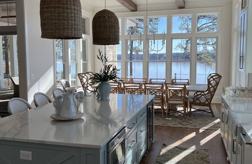 Lake Oconee Casa | Masters Tournament Getaway in Lakefront Luxury