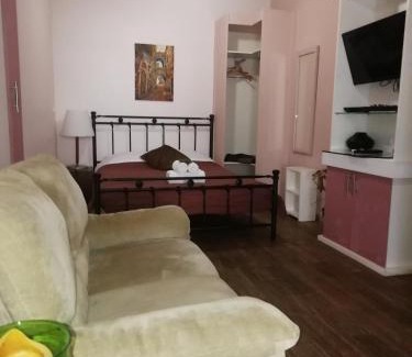 Chios Apartamento | Mastic Point Studios