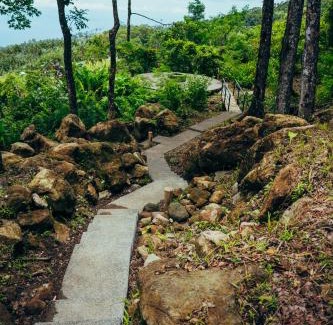 Mambajao Otro | Matahom Forest Glamping Tent 1