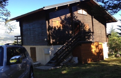 Matemale Chalet De Esquí | CHALET MATEMALE, VISTA AL LAGO Y LOS ÁNGULOS