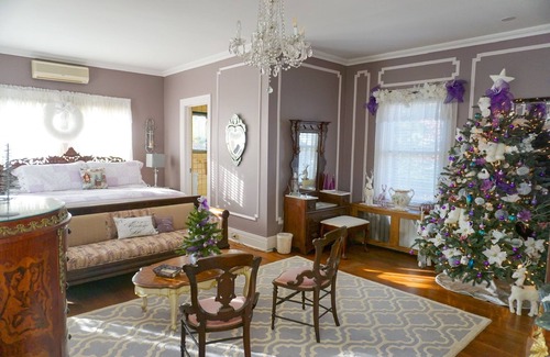 Toms River Cama Y Desayuno | Mathis House Bed & Breakfast and Victorian Tea Room at the Jersey Shore