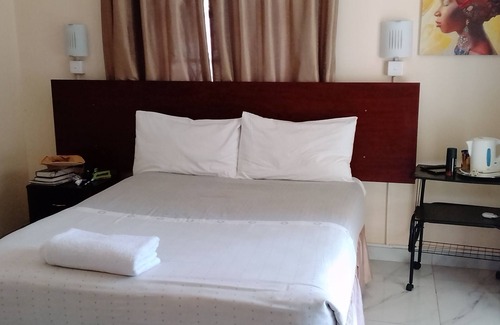 Bulawayo Cabina | Matilinda Lodge