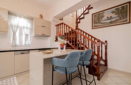 Kalpaki Apartamento | Matina's Family House with your Private Jacuzzi!
