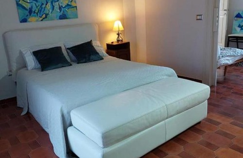 Novi Velia Casa | Matisse Private Suite