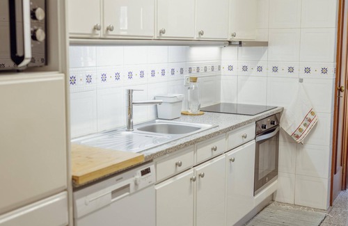 Leixões Apartamento | Matosinhos Center Premium Apartment by Vacationy