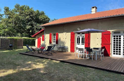 Leon Casa | MATOUNE pleasant, 4/6 person house near Lake Leon