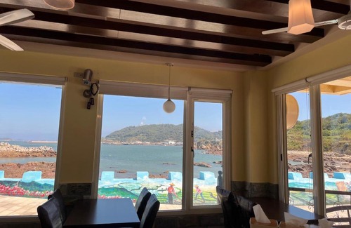 Nangan Casa | Matsu Island View Restaurant Bed and Breakfast