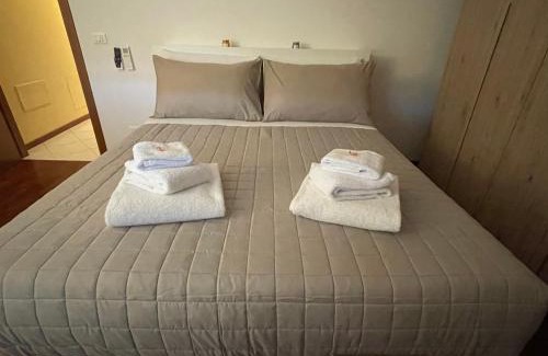 San Donato-San Vitale Apartamento | Mattei13
