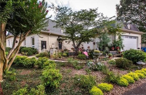 Matthews Cama Y Desayuno | Matthews Manor Bed & Breakfast