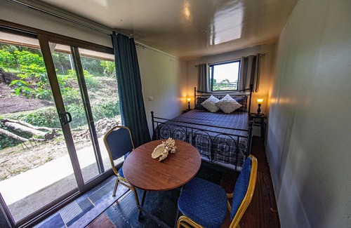 Tagaqe Casa | MAUI CREEK BURES Tiny home by the creek!