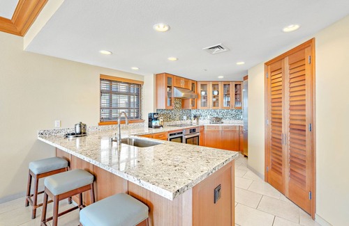 Kaanapali Villa | Maui Resort Rentals: Hyatt Residence Club - 3BR frente al mar planta superior VIlla