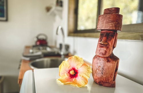 Hanga Roa Casa | Maunga roa eco lodge