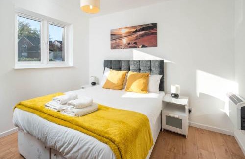 Crawley Apartamento | Maunsell Spacious 1 Bedroom Apartment with Parking in Crawely