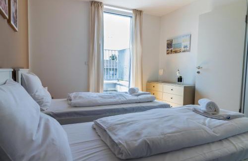 Donaustadt Apartamento | Maureen Lovely 2 Bedroom Unit with Community Pool