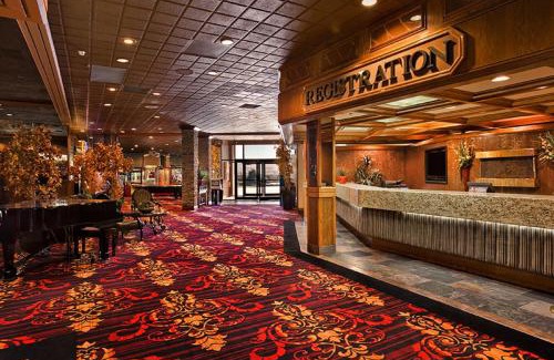Elko Hotel | Maverick Hotel and Casino by Red Lion Hotels