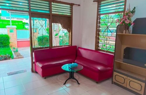 Bandar Lampung Hotel | MAWAR Guest House By Hans Management
