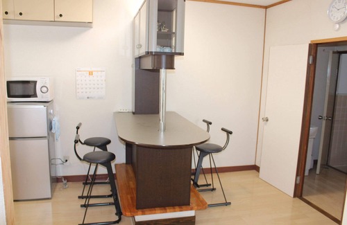 Kasuga Apartamento | 5 personas OK wifi Equipado con equipamiento 202 CASA MIYUKI Futon 5 sets Alojamiento simple confiable Facilidad de permiso comercial Espacioso Estación de Kasugahara JR de 45 m2 Estación de Kasugahara Nishitetsu