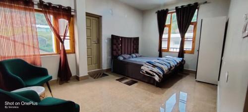 Chachian Casa | Max & Mason home stay