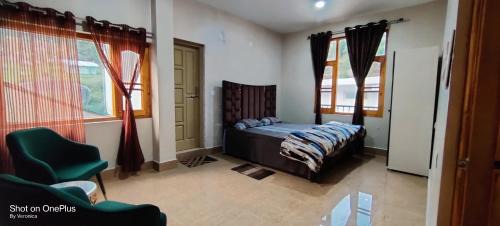 Chachian Casa | Max & Mason home stay