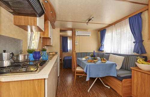 Baia Domizia Casa | Maxi Caravan Escale by Interhome