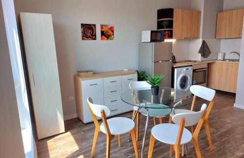Studentski Grad Apartamento | Maxim White Sofia Student City 1BDR apartment