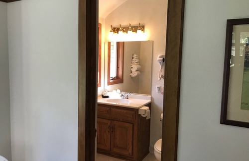 Baileys Harbor Cabina | Maxwelton Braes Lodge and Golf Course