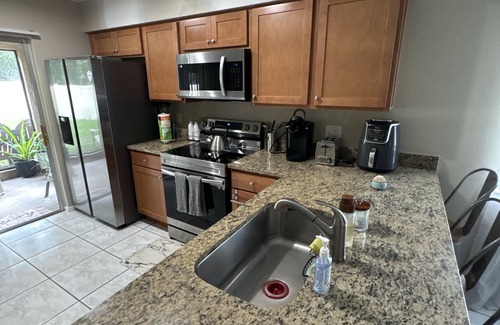 Winter Springs Casa | Maxx Maximum Comfort LLC 2 Bedrooms, 1 Bathroom