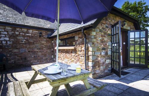 Tiverton Casa | May Cottage nr Huntsham
