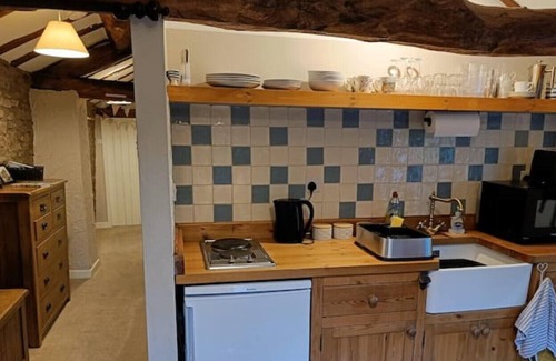 Upton Bishop Casa | May Hill View - Cosy Rural Retreat with Hot Tub