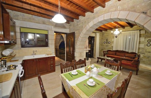 Zerviana Villa | May offer!!! Book at a discounted rate, valid until 31st May.