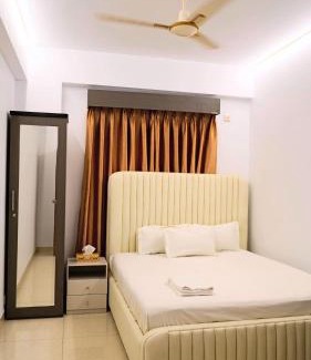 Uttara Hotel | Maya by Xpressmall Hotels & Resorts