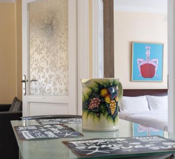 Moschato-Tavros Apartamento | Maya's Apartment by LobbySquare
