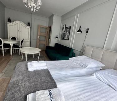 Old Town Apartamento | Maya's Flats & Resorts 70 - Garncarska Street