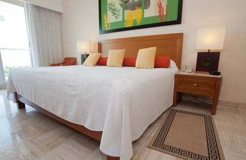 Cancún Complejo | Mayan Palace - Nuevo Vallarta - 2 Bedr Suite Sleeps 8, 6 adults &2 kids under 12