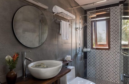Cam Thanh Hotel | Mayci Hoi An - Palmview Boutique Hotel