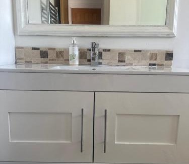 Bickley Casa | Mayfield guest rooms