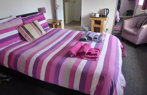 Sindlesham Casa | Mayfields Guest House