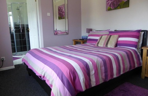 Sindlesham Casa | Mayfields Guest House