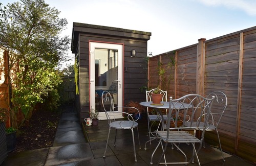 Rye Harbour Cabaña | Mays House