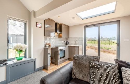 Broad Oak Casa | Mayton Lodge