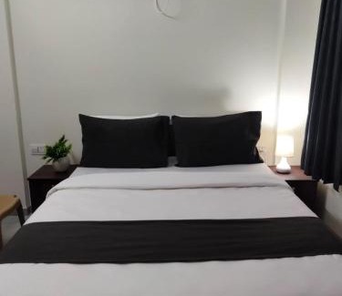 Bengaluru Cabina | MAYURA GUEST Inn