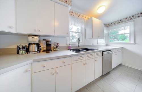 Mayville Casa | Mayville Getaway w/ Deck: Near Chautauqua Lake!