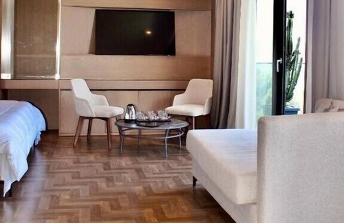 Radhime Hotel | Mazarine Hotel