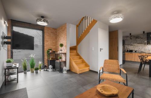 Gietrzwald Casa | Mazurski Dom nad Jeziorem & Sauna by Downtown Apartments