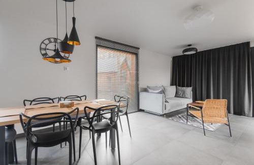 Gietrzwald Casa | Mazurski Dom nad Jeziorem & Sauna by Downtown Apartments