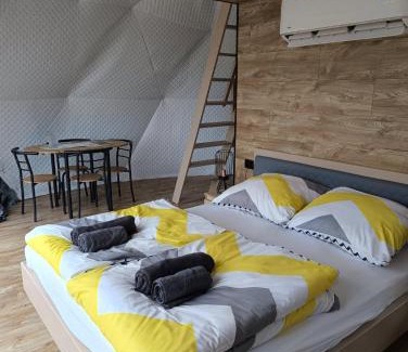 Czernichow Otro | MB Glamp