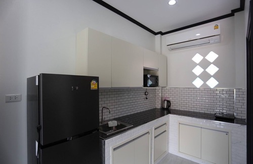 Phe Complejo | MB House Resort