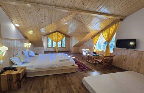 Burwa Hotel | Mb Igloo Resort