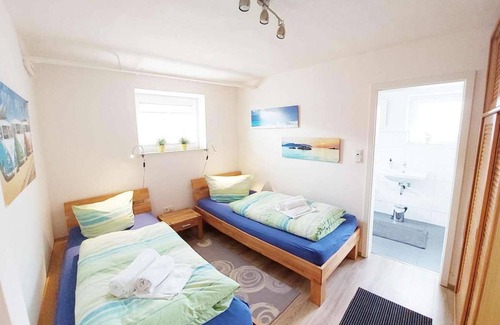 Meerbusch Apartamento | MB01 beautiful apartment in Meerbusch near Düsseldorf with free parking